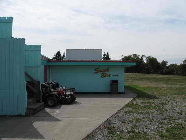 Twin Hi-Way Drive-In - 2013 Photo